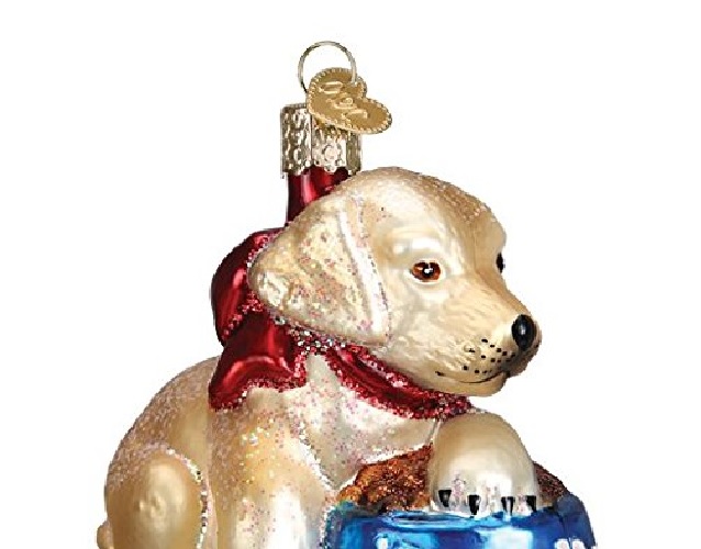 A Christmas Labrador Puppy Glass Ornament