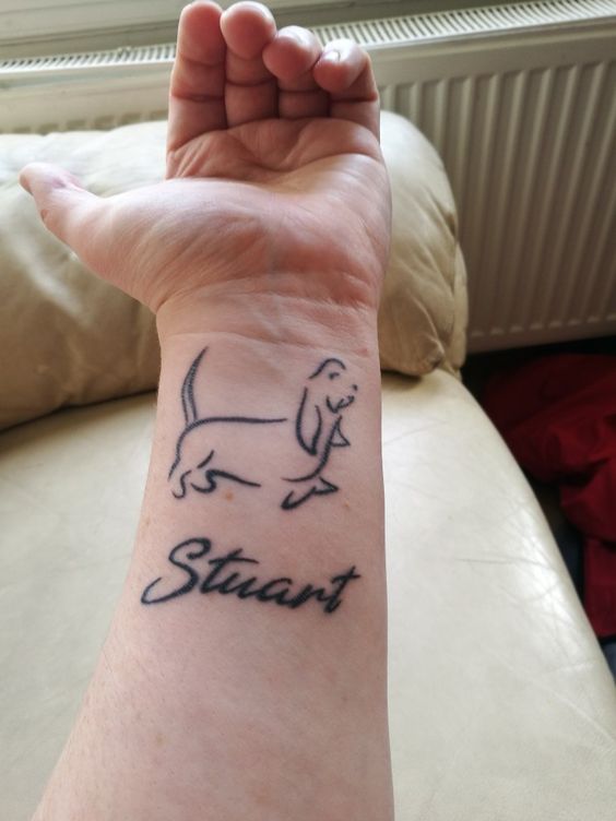 outline of Basset Hound dog with name 