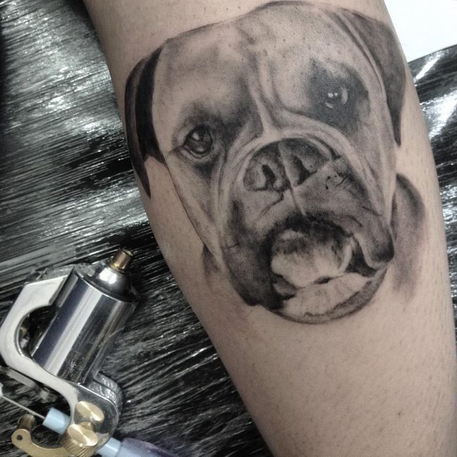 3D face of Boxer Tattoo on the leg