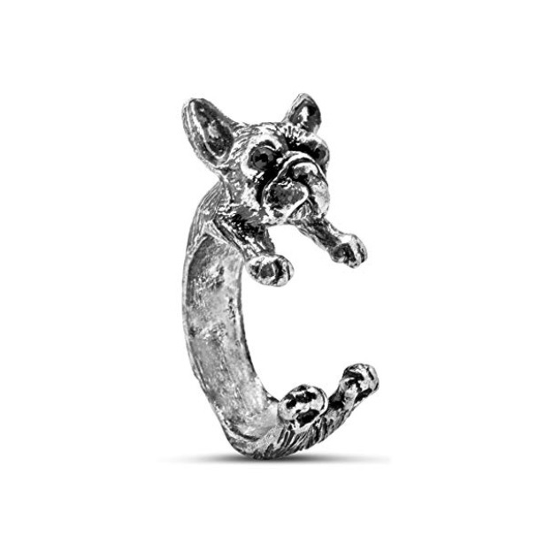 A French Bulldog ring
