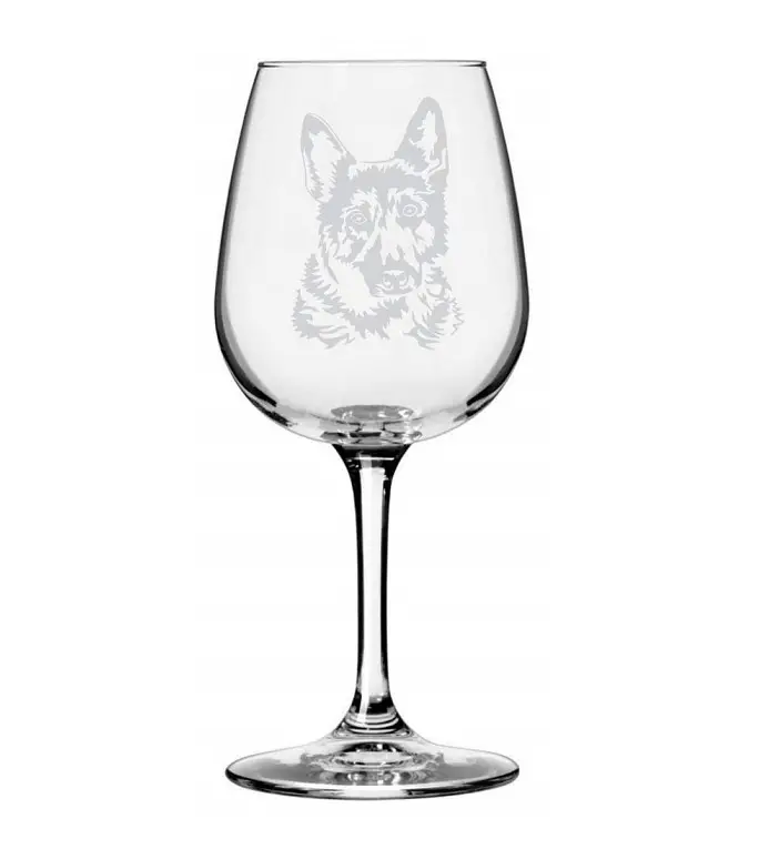 A wine glass etched with German Shepherd
