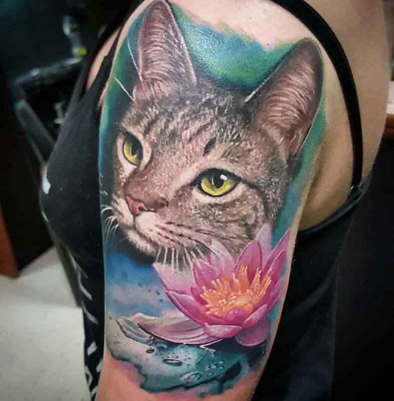 A realistic Cat Portrait Tattoo on the shoulder