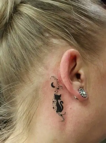 25 Cute Behind the Ear Tattoos Youll Want to Copy ASAP