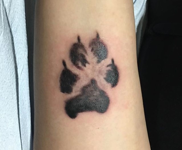 black 3D paw print tattoo