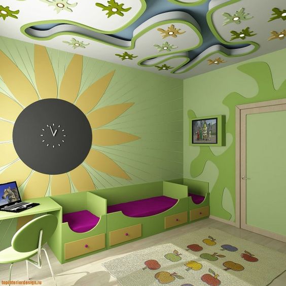 apples and flowers themed dog room