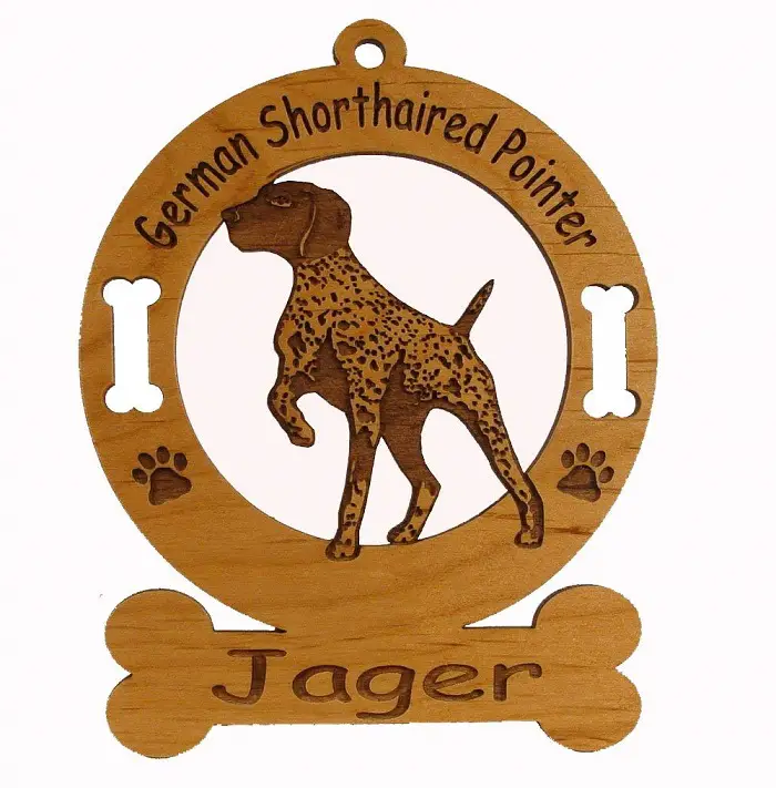 A personalized German Shorthaired chiristmas tree wooden ornament