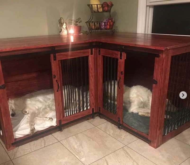 wooden indoor dog kennel