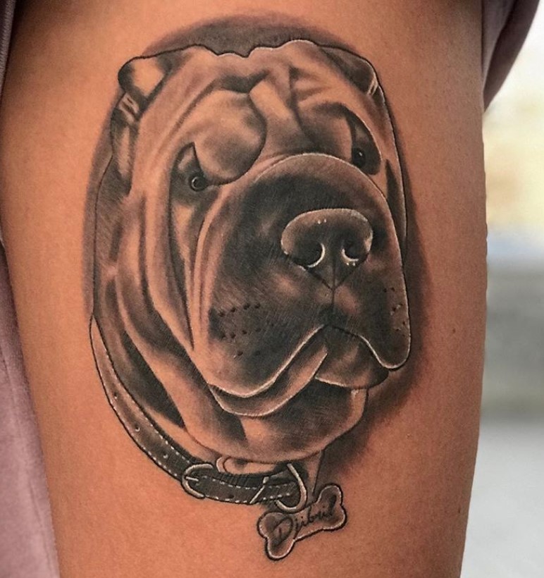 3D face of a Shar-Pei tattoo on the leg