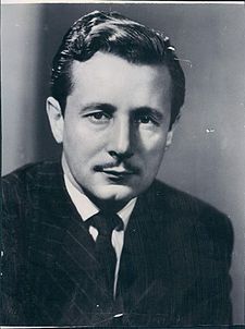 black and white photo of Oleg Cassini