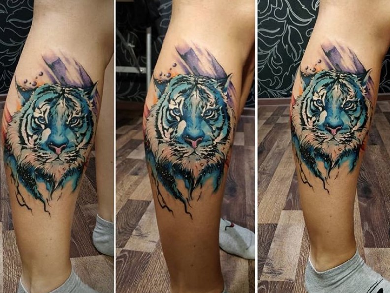 blue Tiger Tattoo on the leg