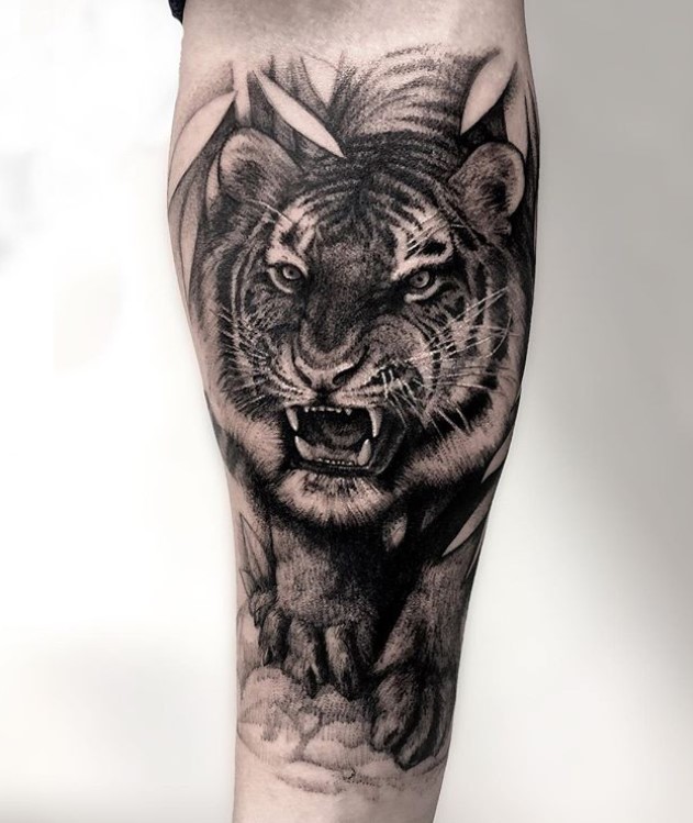 3D angry Tiger Tattoo on the forearm