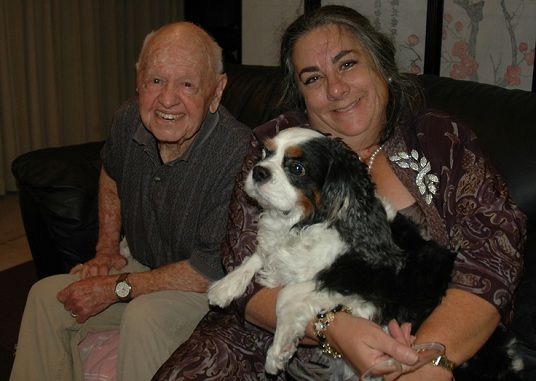 Mickey Rooney with their Cavalier King Charles Spaniel dog