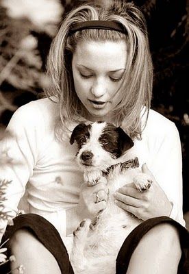 Kate Hudson with her Jack Russell in her lap