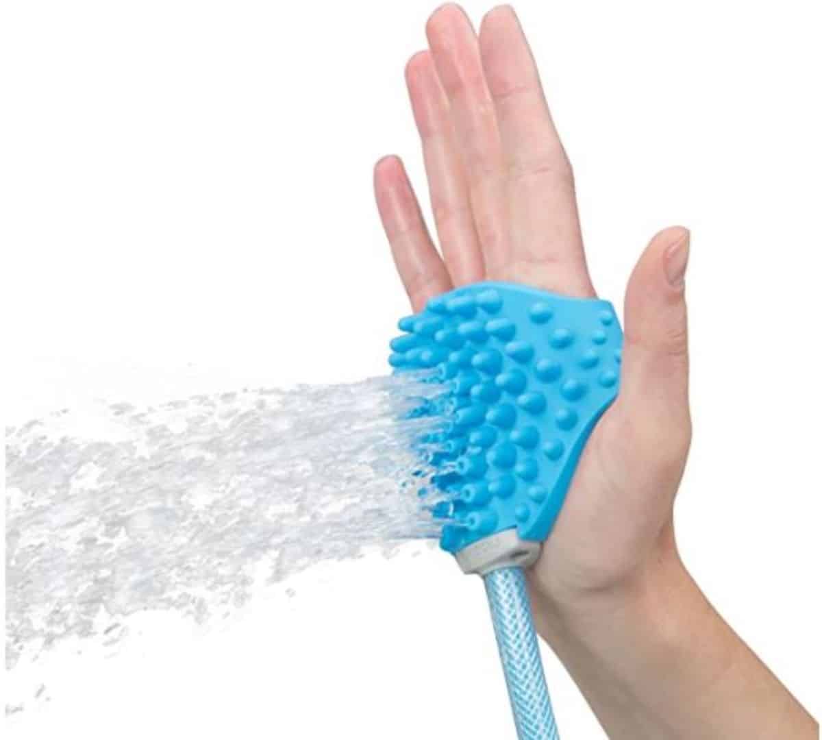 sprayer and scrubber bathing tool 