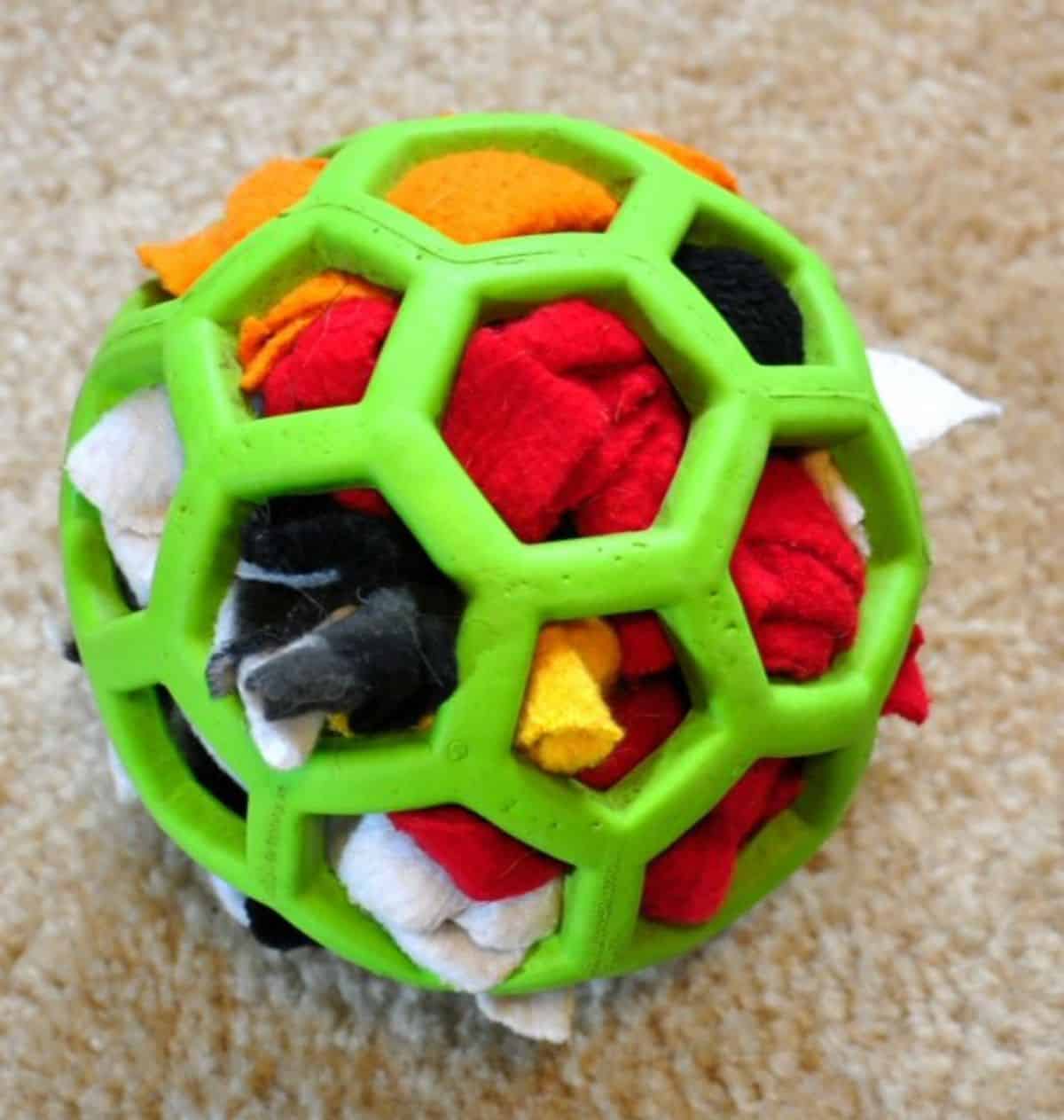 DIY fabric stuffed puzzle toy 