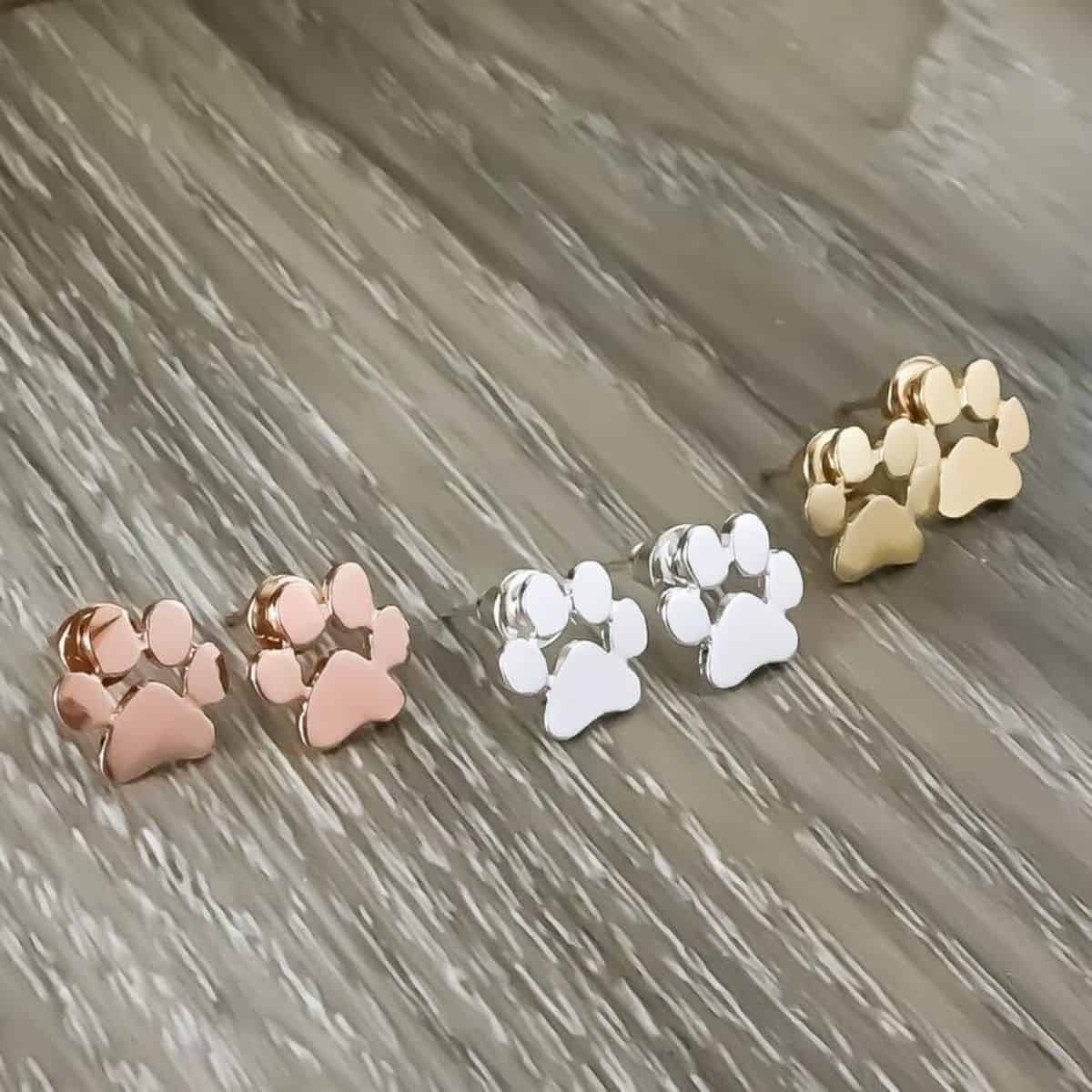 paw print stud earrings 